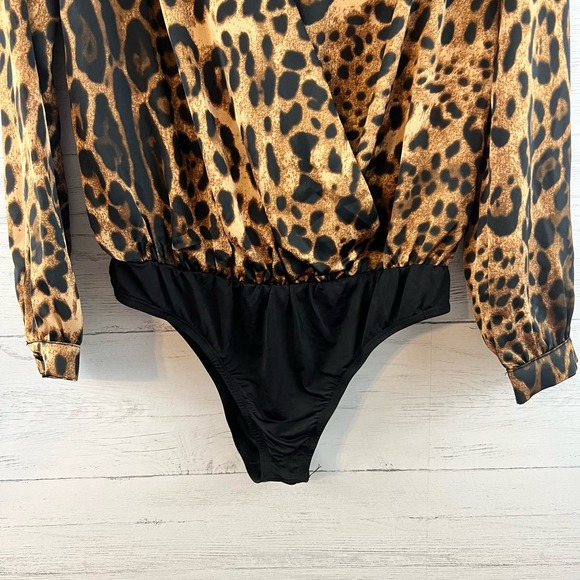 Karlie Leopard Print V Neck Long Sleeve Bodysuit Size S - Picture 4 of 9
